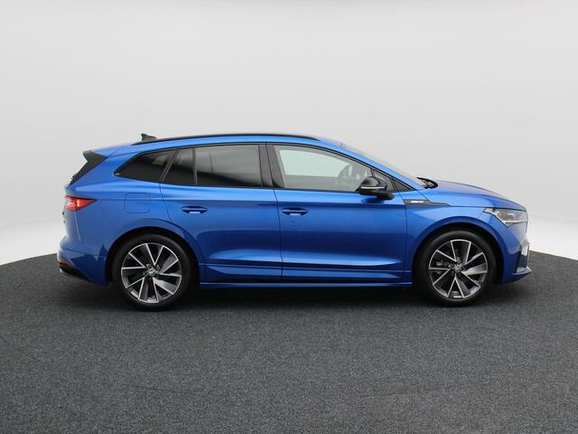 Skoda Enyaq iV 60 Sportline 180 Pk | Stoel/Stuurverwarming | Camera | Alcantara | Climatronic | CarPlay | Trekhaak | Matrix LED | 20 Inch | 87.265 Km !!
