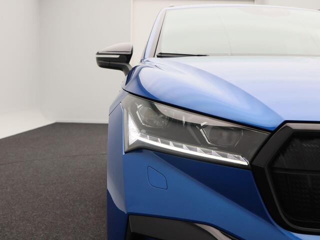 Skoda Enyaq iV 60 Sportline 180 Pk | Stoel/Stuurverwarming | Camera | Alcantara | Climatronic | CarPlay | Trekhaak | Matrix LED | 20 Inch | 87.265 Km !!