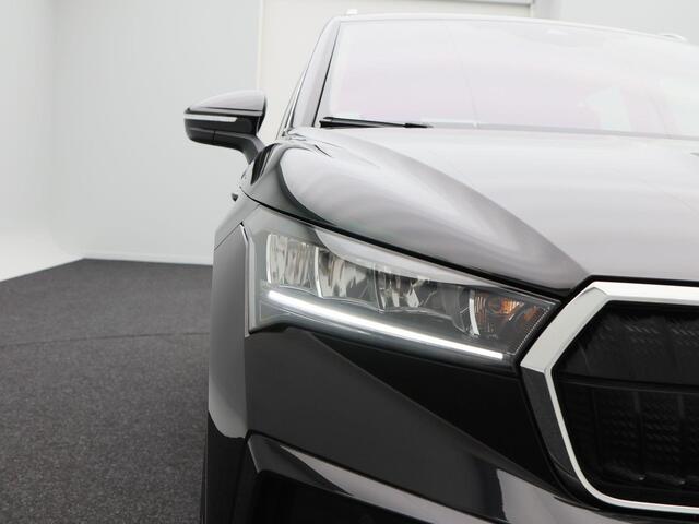 Skoda Enyaq iV 80 204 Pk | Stoel/Stuurverwarming | Adaptive Cruise | Camera | Warmtepomp | Half Leer | CarPlay | 21 Inch | 81.159 Km !!