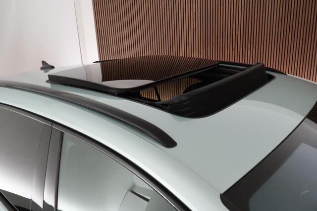 Skoda Enyaq iV 80 204pk Sportline Panoramadak Keyless Memory Stoelverwarming Navigatie