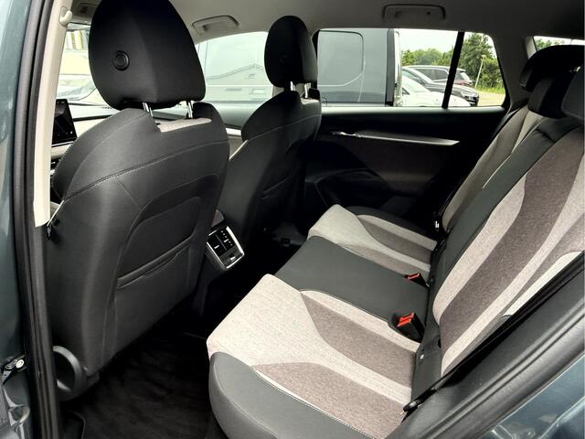Skoda Enyaq iV 60 First Edition SOH 93.3%, Camera, Stoel/Stuurverwarming