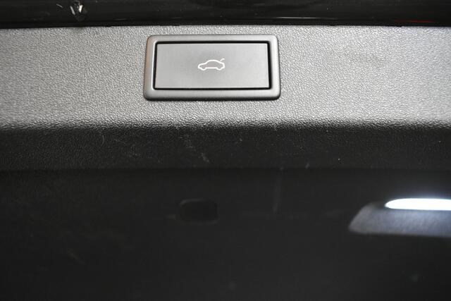Skoda Enyaq iV 80 Sport+ Comf + Warmtepomp EL Trekh+aKlep Vol Leder Pano Camera
