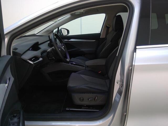 Skoda Enyaq iV 80 (95% SOH) I ADAPTIVE CRUISE CONTROL I STOELVERWARMING I ELEKTRISCHE STOELEN I KEYLESS ENTRY I P-CAMERA