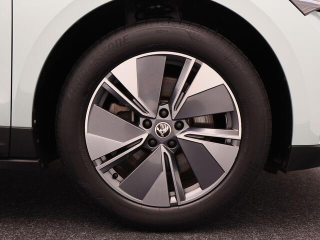 Skoda Enyaq iV 80 204 Pk | Stoel/Stuurverwarming | Camera | Adaptive Cruise | Warmtepomp | Memorie | 19 Inch