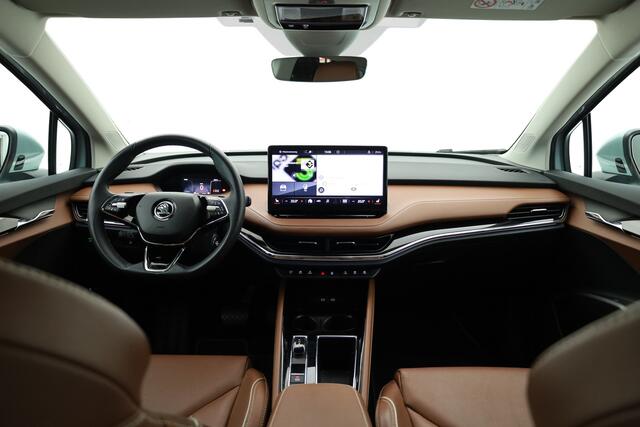 Skoda Enyaq iV 60 | RIJKLAAR!! | Warmtepomp | Adapt. Cruise | Trekhaak | Stoel- Stuurverw. | Memory | Keyless
