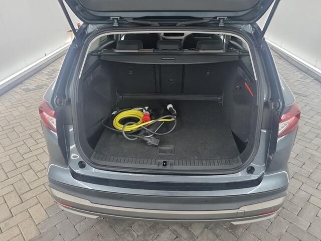 Skoda Enyaq iV 60 SOH 92% First Edition Origineel NL inclusief BTW