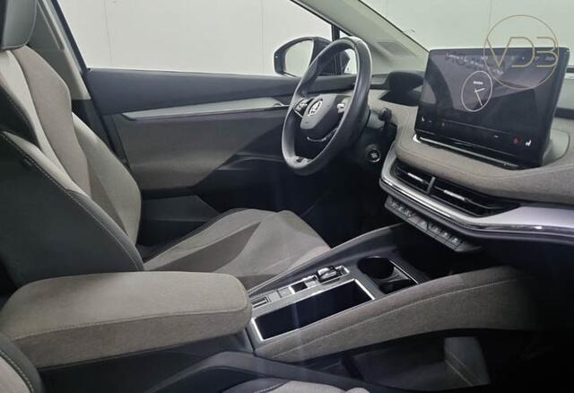 Skoda Enyaq iV 60 SOH 92% First Edition Origineel NL inclusief BTW