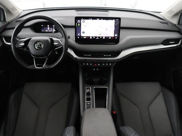 Skoda Enyaq iV 60 | SOH 92,4% | Panoramadak | Stoel/stuur verwarming | Half leder | Adaptive cruise | Carplay | Virtueel dashboard | Sfeerverlichting | Climate control | Camera | Park assist |