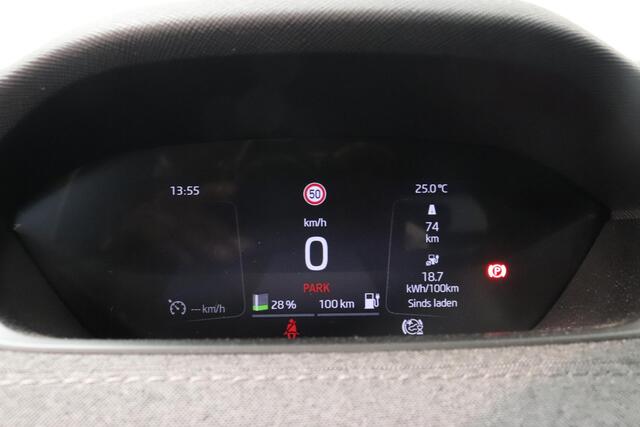 Skoda Enyaq iV 60 | Panoramadak | SoH 91% | Key-Less | Parkeersensor | 21"Lichtmetaal | Navigatie | Climate control |