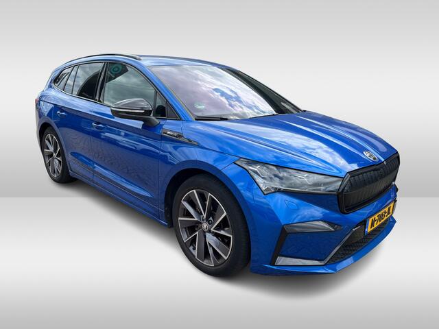 Skoda Enyaq iV 60 Sportline / Trekhaak / Camera / Leer&Alcantara / Keyless / 20'' / CarPlay / Matrix LED / Stoelverwarming 4x / Dodehoek / DAB / ACC