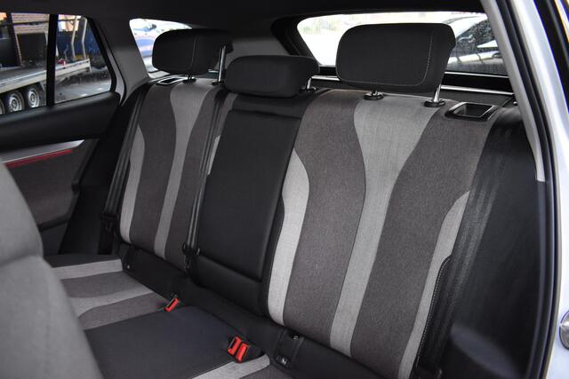 Skoda Enyaq iV 60 First Edition / SOH 91% / Adaptive Cruise / Stoel- & Stuurverw / Side Assis