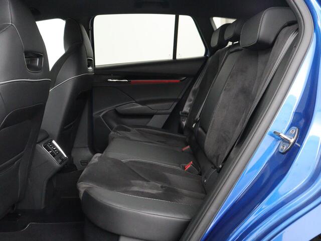Skoda Enyaq iV 80 Sportline | SOH 93,2% | Leder/alcantara | Stuur/stoelverwarming | Carplay | Sfeerverlichting | Adaptive cruise | Dodehoek detectie | Camera | Park assist