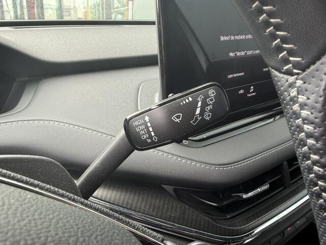 Skoda Enyaq iV BWJ 2022 60 180 PK Sportline FULL LED | HALF LEDER | STOEL + STUURVERW. | ADAPTIVE CRUISE | CAMERA | NAVI | CLIMA | LMV | PDC