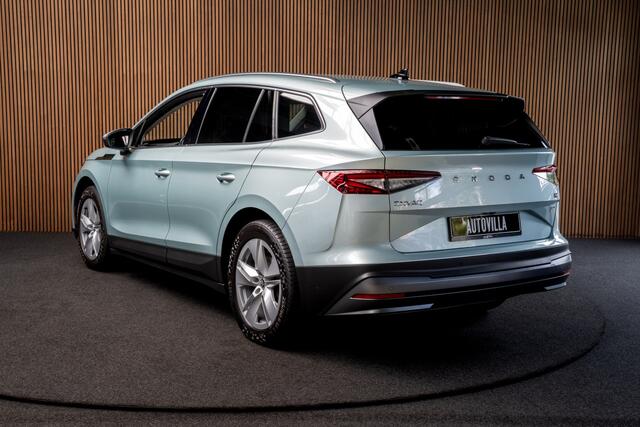 Skoda Enyaq iV 80 SOH: 91,7% Leder Memory Camera Elektr. trekhaak Warmtepomp Navi Climate voor & achter Stoelverwarming PDC Virtual cockpit Cruise control LM velgen BTW auto