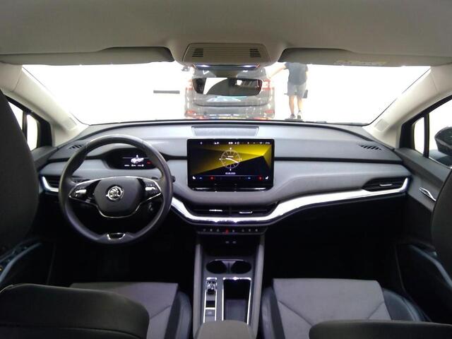 Skoda Enyaq iV 80 (95% SOH) I GROOT ACCUPAKKET I ADAPTIVE CRUISE CONTROL I STOELVERWARMING I P-CAMERA