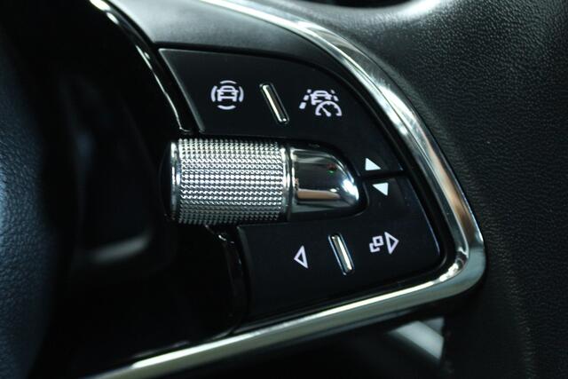 Skoda Enyaq iV 80 (STOEL/STUUR VERWARMING, CRUISE ADAPTIEF, CAMERA, NAVIGATIE)