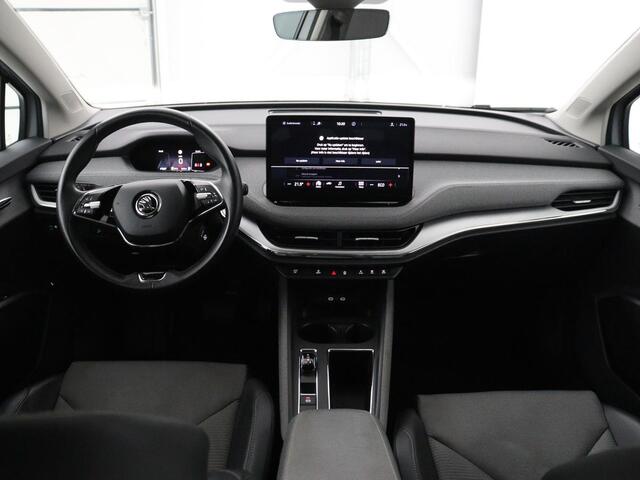 Skoda Enyaq iV 60 | SOH 90,8% | Half leder | Cruise control | Carplay | Sfeerverlichting | Camera | Park assist | Climate control | Elektrische achterklep | Trekhaak