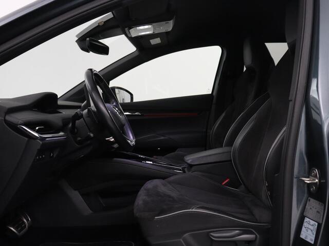 Skoda Enyaq iV 80 | SOH 89,1% | Leder/alcantara | Stuur/stoel verwarming | Adaptive cruise | Carplay | Sfeerverlichting | Camera | Park assist | Climate control