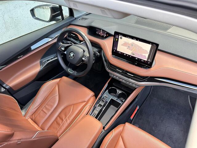 Skoda Enyaq iV 80 | SOH: 88,4% | Panorama | Havana Leder | Trekhaak | Blindspot | Memory Seat |