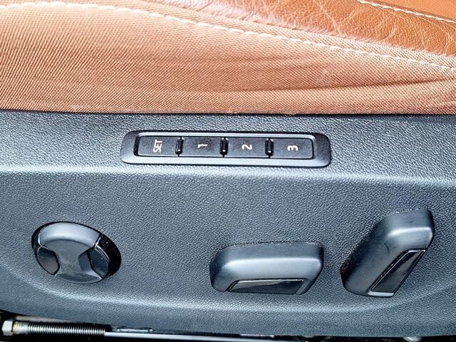 Skoda Enyaq iV 80 | SOH: 88,4% | Panorama | Havana Leder | Trekhaak | Blindspot | Memory Seat |