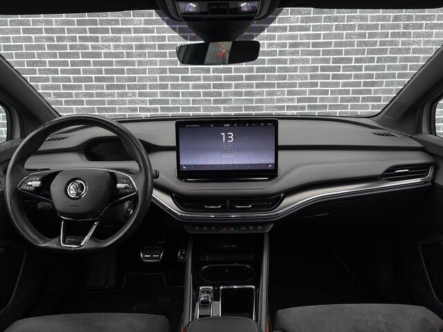 Skoda Enyaq iV 80 Sportline | Panoramadak | Achteruitrijcamera | Parkeersensoren | Keyless Entry | Stoelverwarming | Matrix-LED Koplampen | Cruise Control Adaptief | Dodehoekdetectie | Navigatie | Apple Carplay | Android Auto