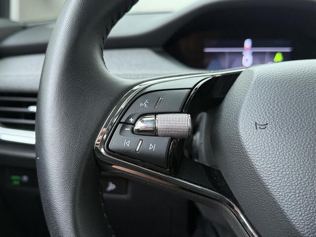 Skoda Enyaq iV 60 | 180 PK | SoH 89% | Achteruitrijcamera | Cruise control | Navigatiesysteem | Stoelverwarming | Apple Carplay/Android Auto |