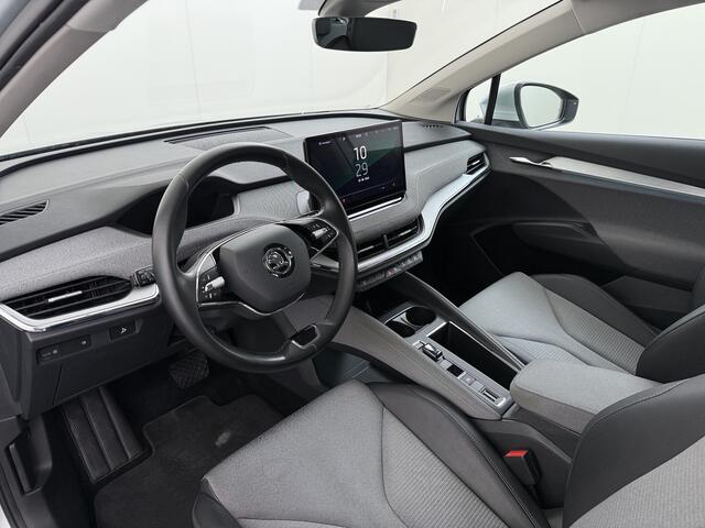 Skoda Enyaq iV 60 SOH 91% Apple Carplay Android Auto Navi Ecc Pdc Keyless-go Lmv 20" Isofix Lane Assist Bluetooth Mirrolink Led Rijstrooksensor 1e Eigenaar Dealeronderhouden Origineel Nederlandse Auto