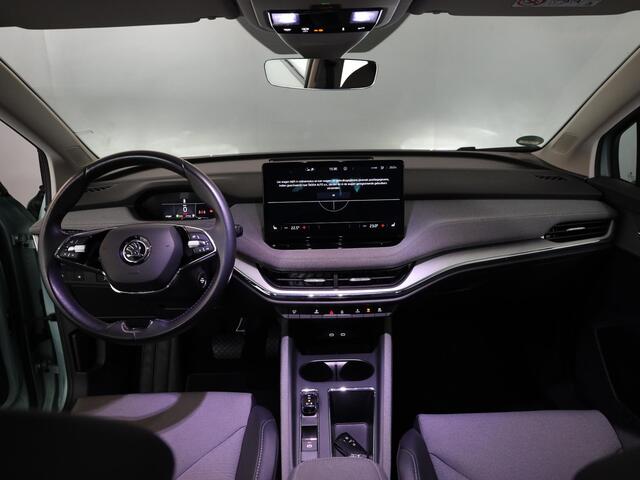 Skoda Enyaq iV 60 180 pk | Navigatie | Parkeersensoren (Park assist) | Autom. airco (3 zones) | Apple Carplay/Android Auto | Stoelverwarming |