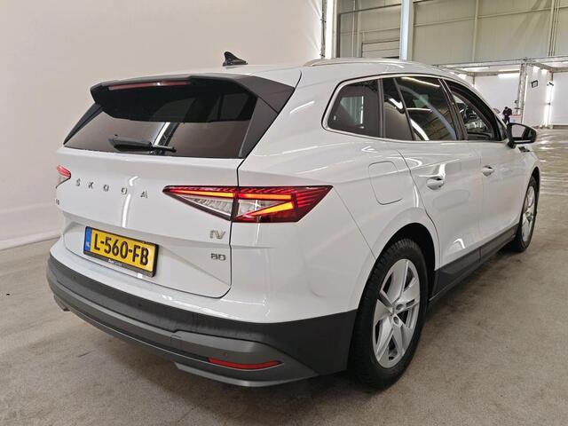 Skoda Enyaq iV 80 (90% SOH) I SCHUIF/KANTELDAK I STOELVERWARMING I LEDEREN SPORTSTOELEN I P-CAMERA