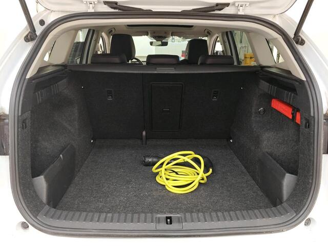 Skoda Enyaq iV 80 (90% SOH) I SCHUIF/KANTELDAK I STOELVERWARMING I LEDEREN SPORTSTOELEN I P-CAMERA