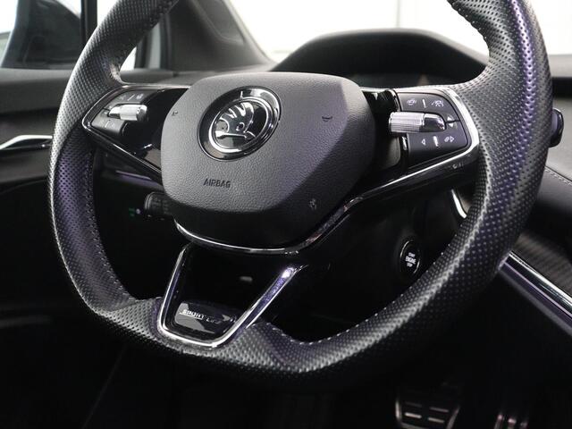 Skoda Enyaq iV 60 Sportline | SOH 91,8% | Leder/alcantara | Adaptive cruise | Stuur/stoel verwarming | Carplay | Sfeerverlichting | Climate control | Camera | Park assist | Trekhaak