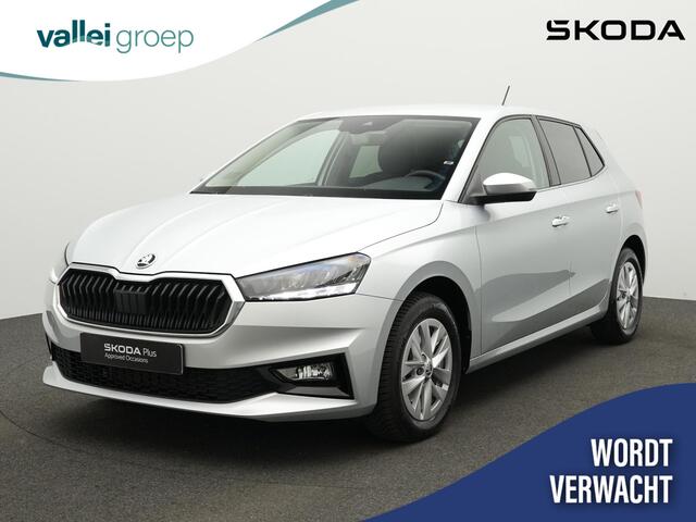Skoda FABIA Business Edition 1.0 TSI 81 kW / 110 pk DSG | Stoelverwarming | Navi | Virtual Cockpit | Parkeersensoren achter | Keyless | Clima | Cruise | 15 inch