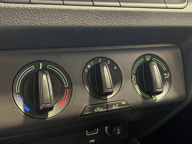 Skoda FABIA Combi 1.0 TSI Ambition | Navigatie/Android/Apple Carplay | Trekhaak | Cruise Control | Parkeersensoren Achter | Airco |