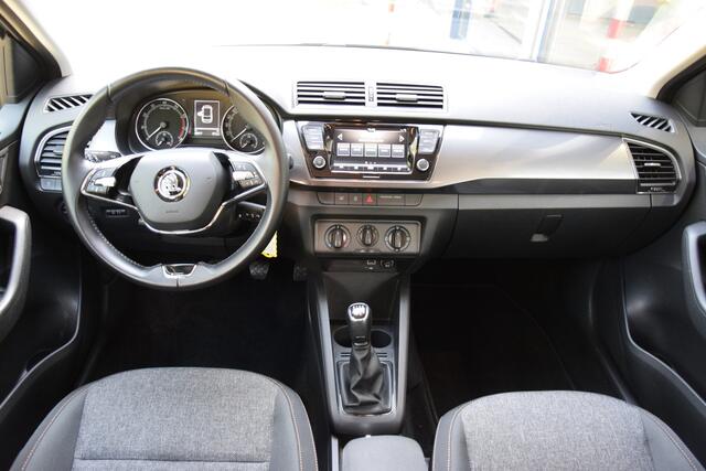 Skoda FABIA Combi 1.0 96PK TSI Business Edition | Org. NL | BOVAG Garantie | Apple Carplay/Android Auto | 16'' Velgen | PDC Achter | LED Dagrijverlichting | Cruise Control | Airconditioning |