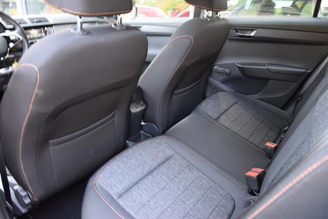 Skoda FABIA Combi 1.0 96PK TSI Business Edition | Org. NL | BOVAG Garantie | Apple Carplay/Android Auto | 16'' Velgen | PDC Achter | LED Dagrijverlichting | Cruise Control | Airconditioning |