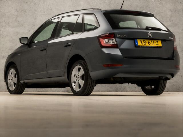 Skoda FABIA Combi 1.0 Sport (APPLE CARPLAY, NAVIGATIE, CLIMATE, STOELVERWARMING, SPORTSTOELEN, PARKEERSENSOREN, CRUISE, DAB+, LM VELGEN, NIEUWSTAAT)