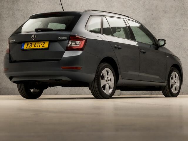 Skoda FABIA Combi 1.0 Sport (APPLE CARPLAY, NAVIGATIE, CLIMATE, STOELVERWARMING, SPORTSTOELEN, PARKEERSENSOREN, CRUISE, DAB+, LM VELGEN, NIEUWSTAAT)