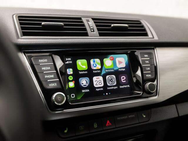 Skoda FABIA Combi 1.0 Sport (APPLE CARPLAY, NAVIGATIE, CLIMATE, STOELVERWARMING, SPORTSTOELEN, PARKEERSENSOREN, CRUISE, DAB+, LM VELGEN, NIEUWSTAAT)