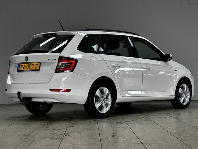 Skoda FABIA Combi 1.0 TSI Clever/ LED Dagrijverl./ Trekhaak/ 15''LMV/ DAB+/ Apple+Android/ Clima/ Navi/ Cruise/ Bluetooth/ Multi.LEDER.Stuur/ Elek.Pakket/ Isofix/ PDC Achter.