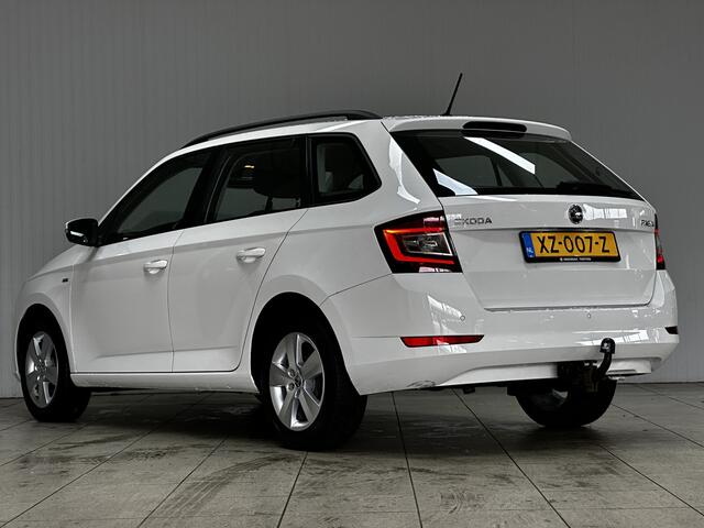 Skoda FABIA Combi 1.0 TSI Clever/ LED Dagrijverl./ Trekhaak/ 15''LMV/ DAB+/ Apple+Android/ Clima/ Navi/ Cruise/ Bluetooth/ Multi.LEDER.Stuur/ Elek.Pakket/ Isofix/ PDC Achter.