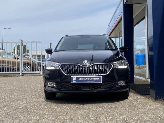 Skoda FABIA Combi 1.0 Clever / NL-Auto / 90.000 KM / Apple-Carplay & Android-Auto / Cruise-Control / Trekhaak / DAB radio-Bluetooth / Navi / Armsteun-Voor / Elektr.-Ramen Voor / PDC-Achter / 15'' LMV / All-Season / ENZ.