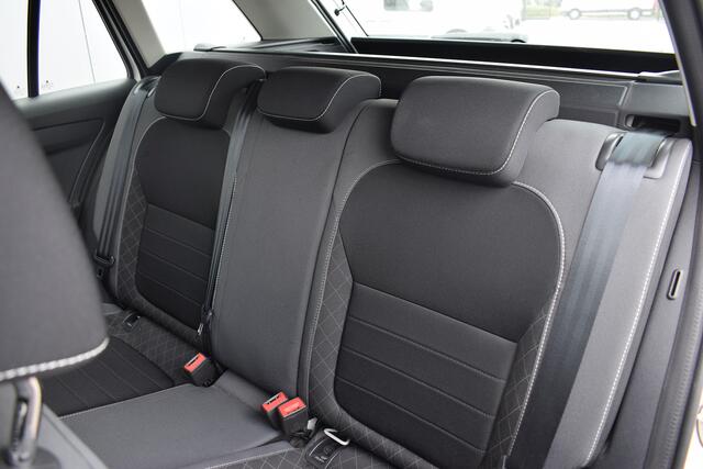 Skoda FABIA Combi 1.0 TSI Ambition | Apple CarPlay | Airco | PDC | Cruise