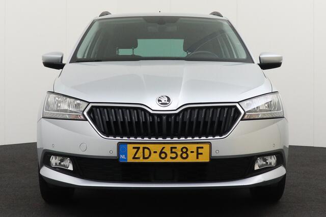 Skoda FABIA Combi 1.0 96 PK TSI Style Trekhaak Climate Cruise Park. Sens LED