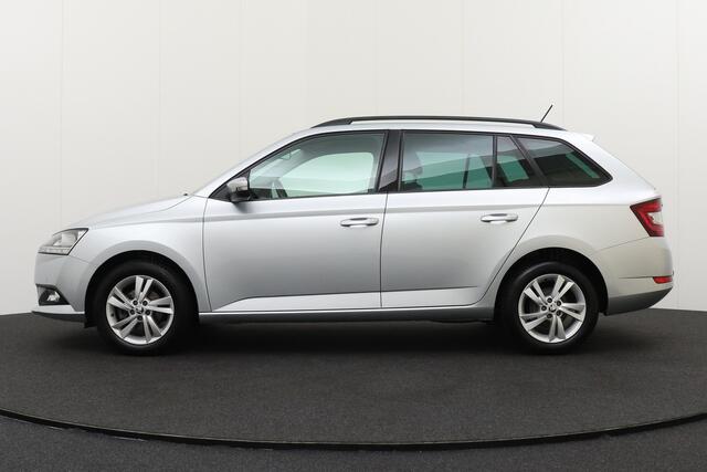 Skoda FABIA Combi 1.0 96 PK TSI Style Trekhaak Climate Cruise Park. Sens LED