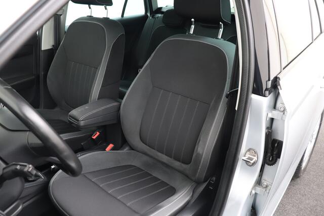 Skoda FABIA Combi 1.0 96 PK TSI Style Trekhaak Climate Cruise Park. Sens LED