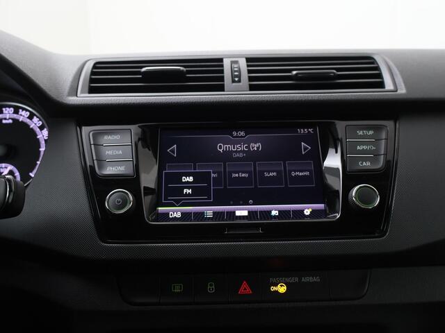 Skoda FABIA Combi 1.0 TSI Ambition | 95 PK | Apple CarPlay / Android Auto | Parkeersensoren achter | Dodehoek detectie |