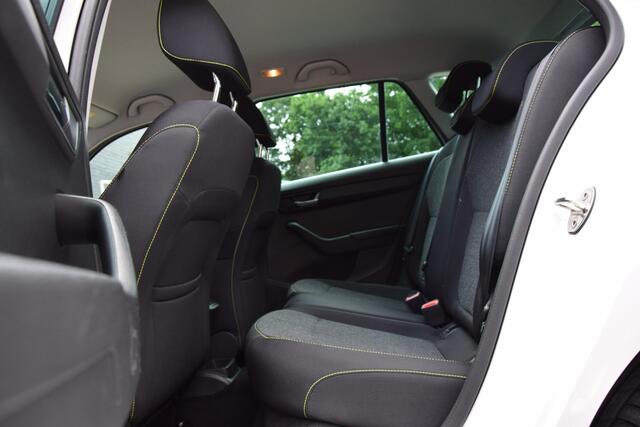 Skoda FABIA Combi 1.0 TSI 96PK Business Edition | Org NL | BOVAG Garantie | Trekhaak | Navigatie | Stoelverwarming | Parkeersensoren | Apple Carplay/Android Auto | 16'' Velgen |