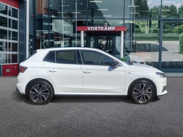 Skoda FABIA 1.0 TSI DSG MONTE CARLO GLAS-DAK/CAMERA/CRUISE/CARPLAY/STOELVERW