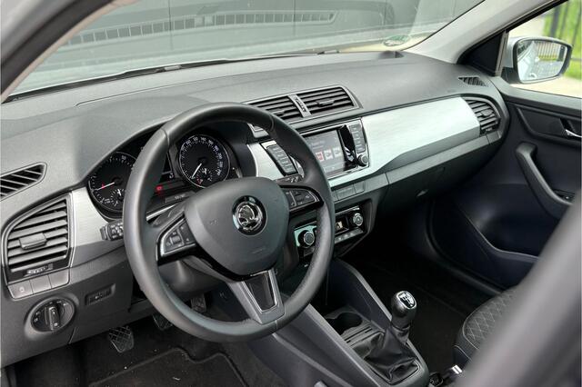 Skoda FABIA Combi 1.0 TSI Drive 96pk - Trekhaak - Navi - Cruise - Auto Clima - Bluetooth - Rijklaar