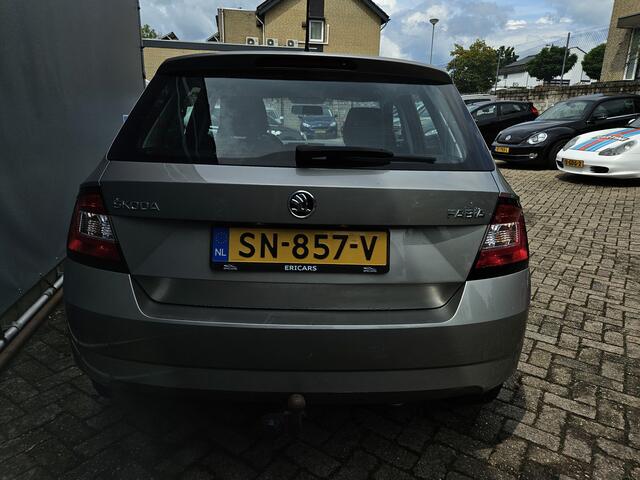 Skoda FABIA 1.0 Style Business AIRCO LM TREKHAAK